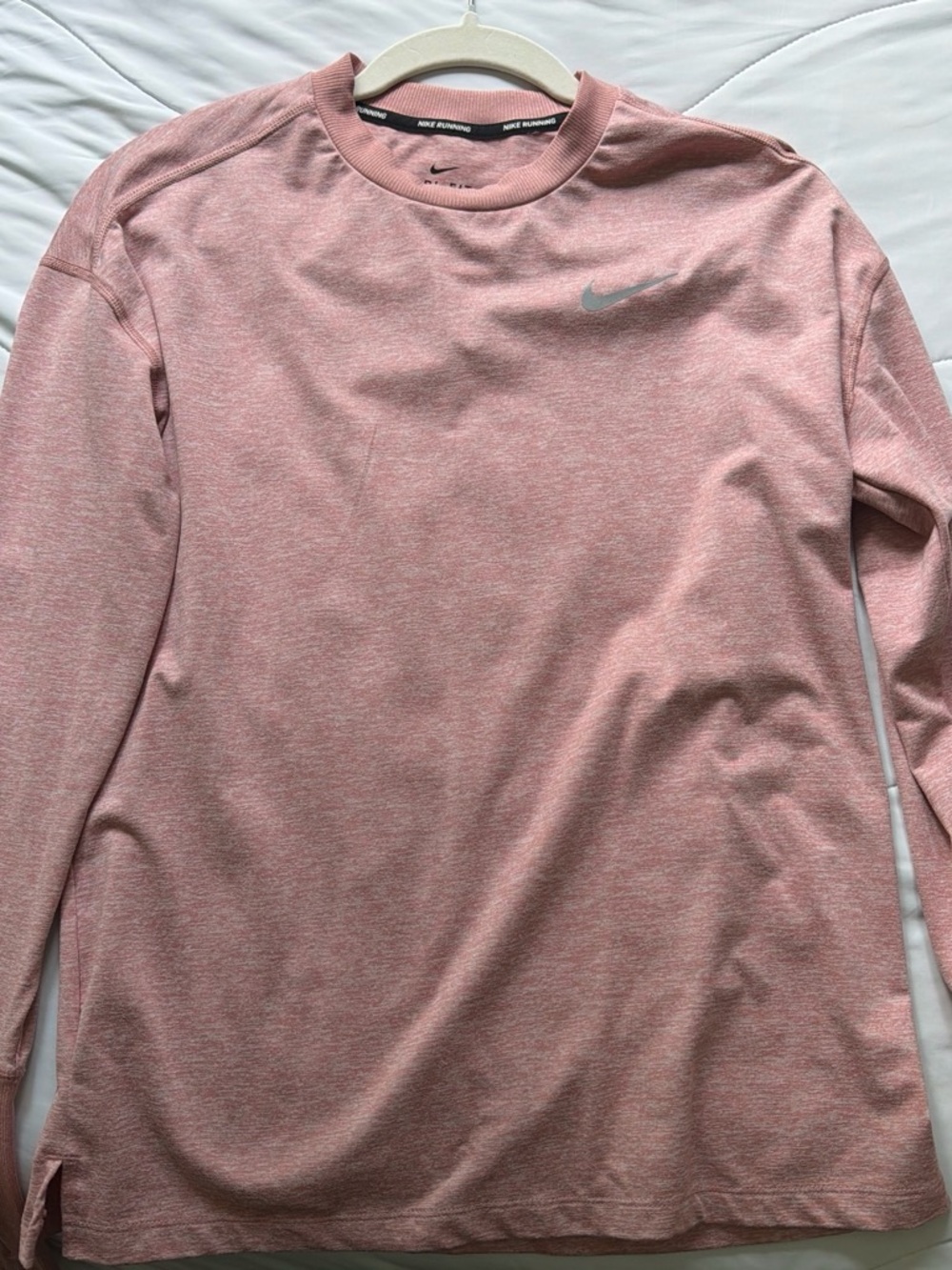 Nike Men’s Long-Sleeve Heather Rose Performance Tee